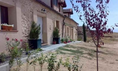 LA CASONA  Y LAS CASITAS  DE TABLADILLO